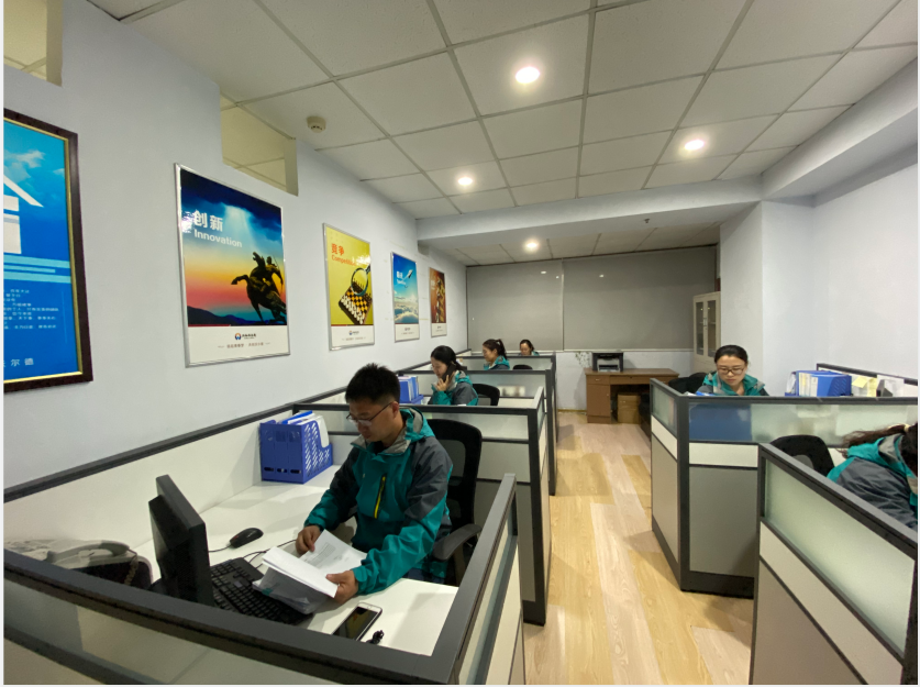 青岛沃尔德物流集团邹黎明、程静等七人获评青岛市商务服务行业“先进工作者”和“行业工匠”