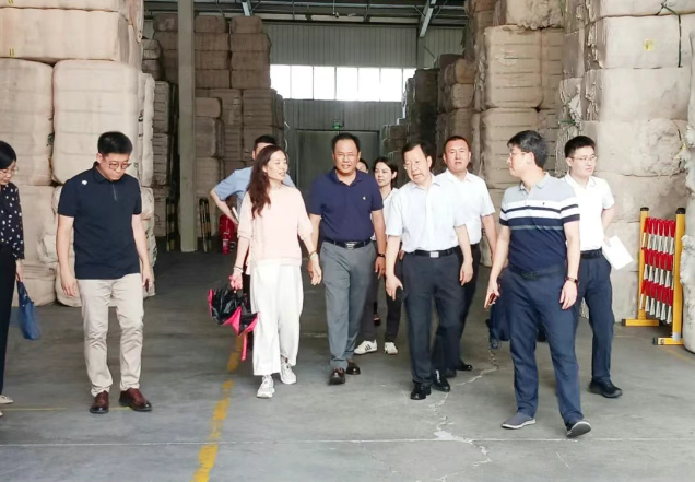 国家发展改革委经贸司到青岛沃尔德物流集团调研